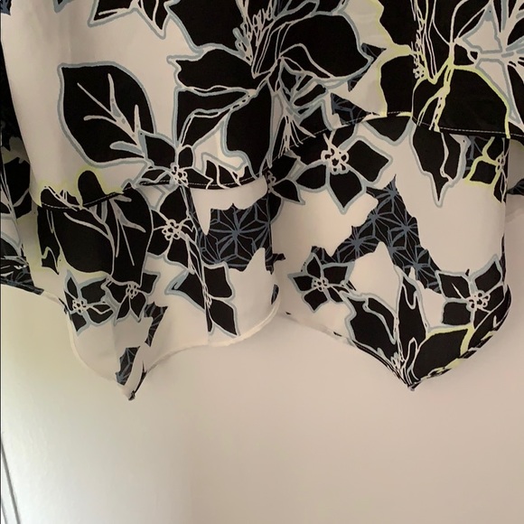 Top - Picture 6 of 6